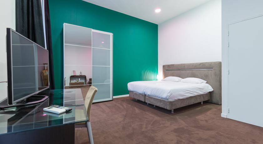 Music Hotel Marseille Room photo